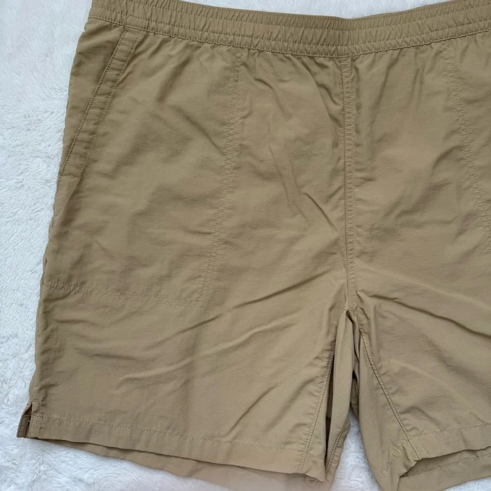 The North Face Shorts Men’s 2XL XXL Pull‎ On Adventure Khaki Stone Active Hiking